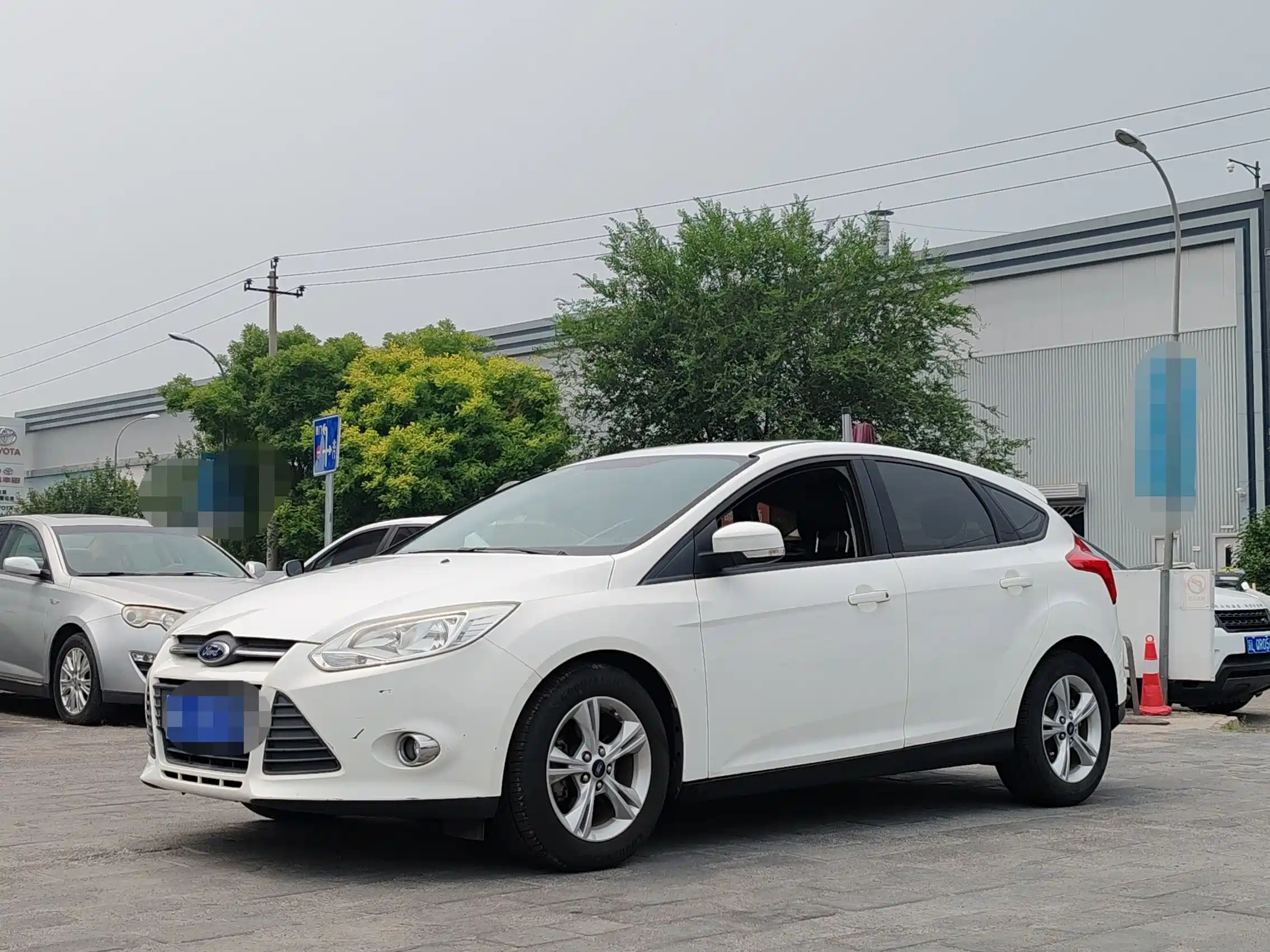 FORD FOCUS 2012