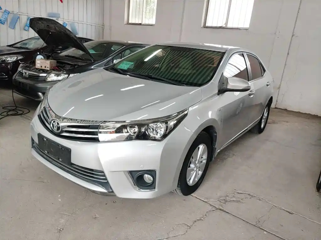 TOYOTA COROLLA 2014