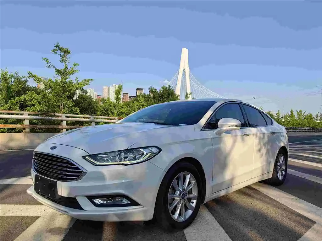 FORD MONDEO 2017