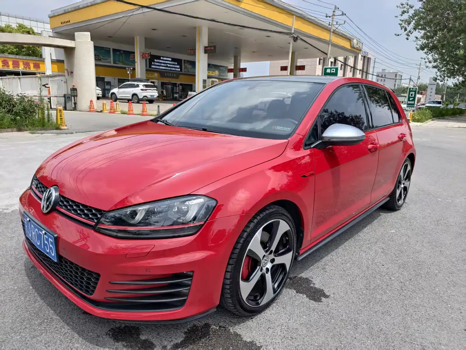 VOLKSWAGEN GOLF GTI 2016