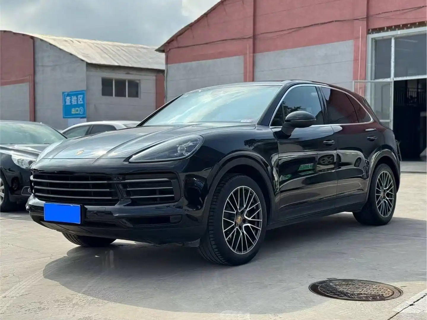 PORSCHE CAYENNE 2019