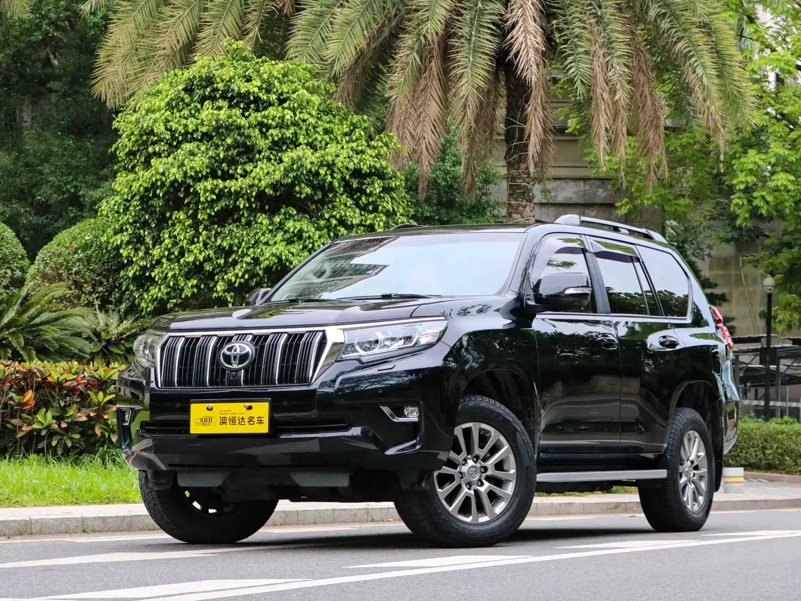 TOYOTA PRADO 2018