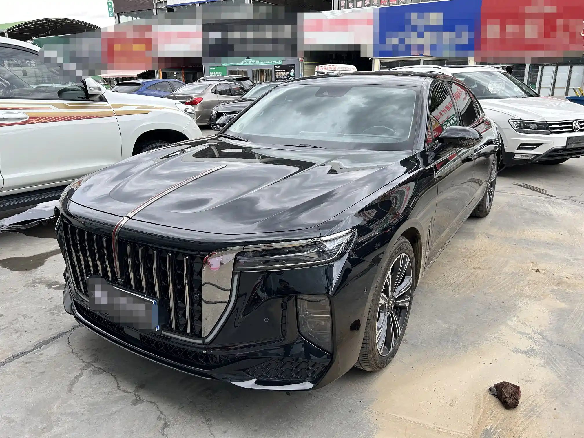 HONGQI H9 2024