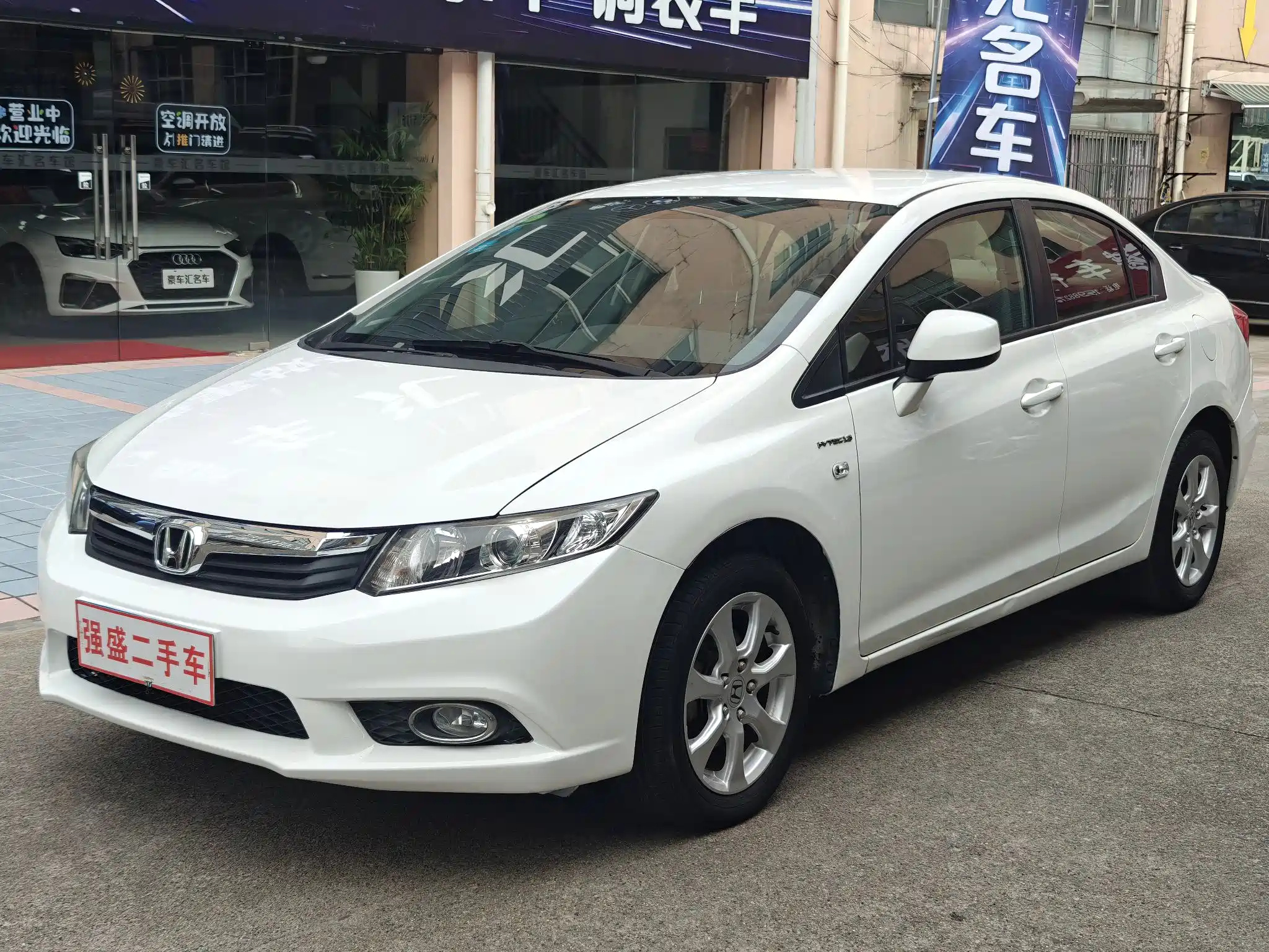 HONDA CIVIC 2013