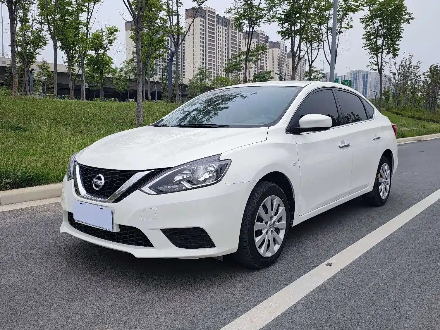 NISSAN SYLPHY 2021