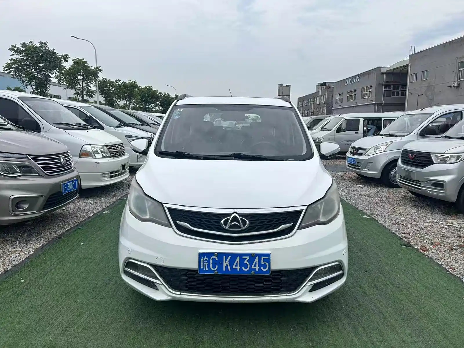 CHANGAN OSHAN A600 2017