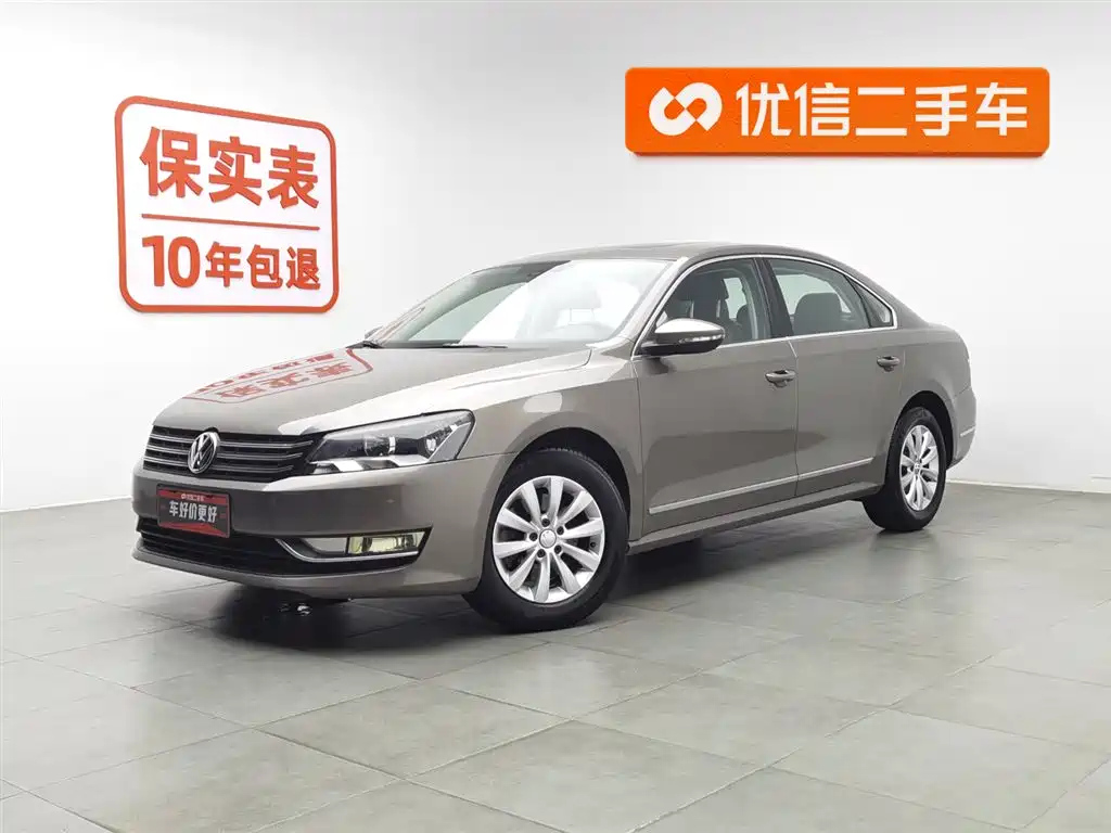 VOLKSWAGEN PASSAT 2011