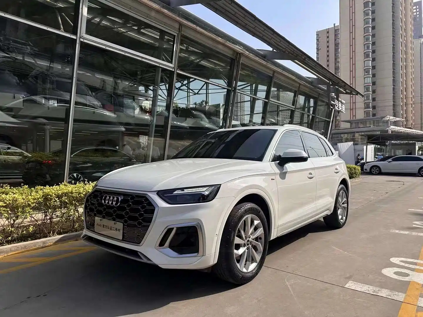 AUDI Q5L 2021