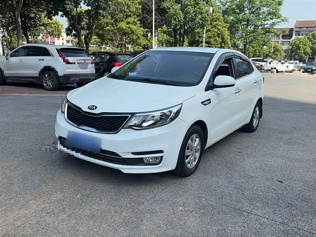 KIA K2 2015