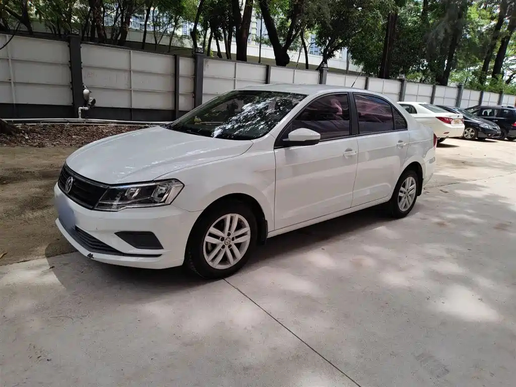 VOLKSWAGEN JETTA 2019