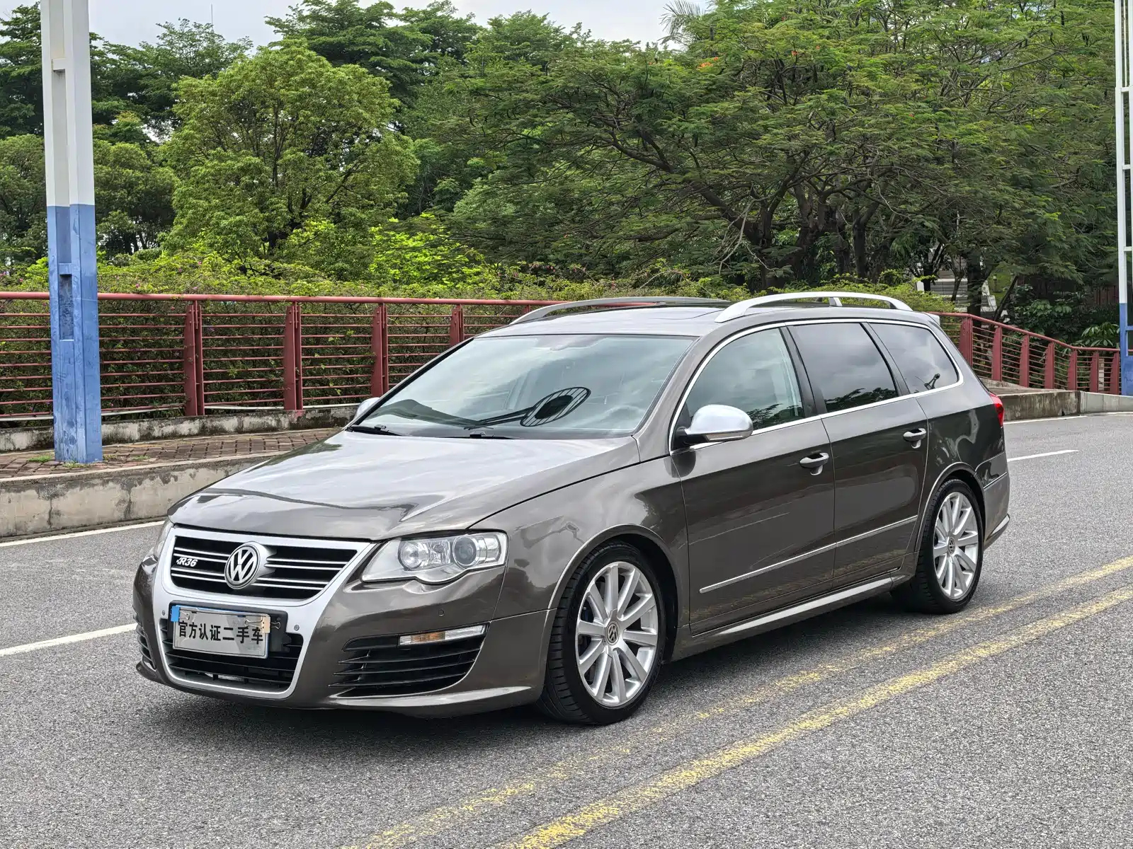 VOLKSWAGEN PASSAT 2008
