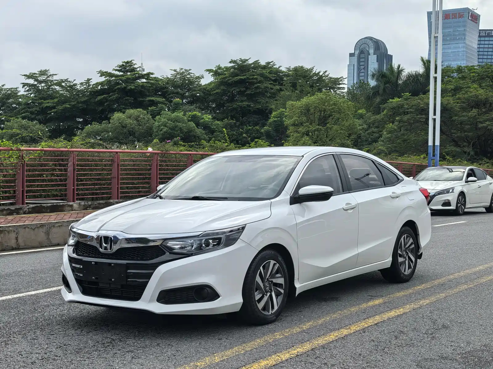 HONDA CRIDER 2019