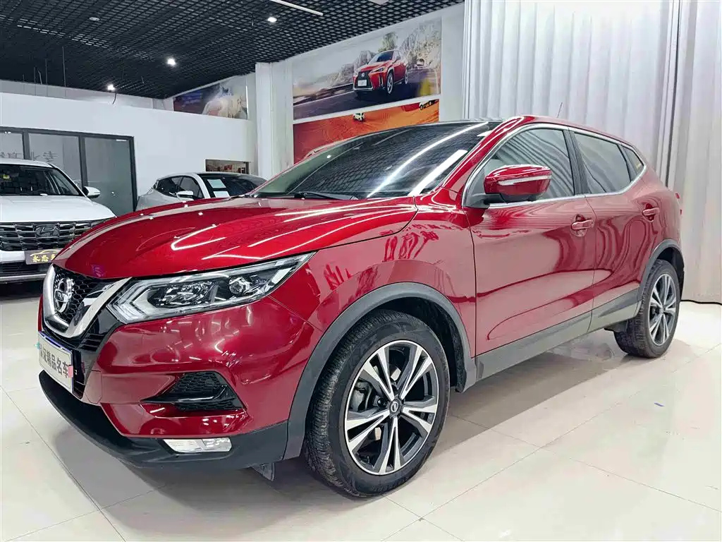 NISSAN QASHQAI 2019