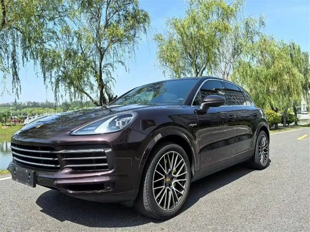 PORSCHE CAYENNE NEW ENERGY 2022