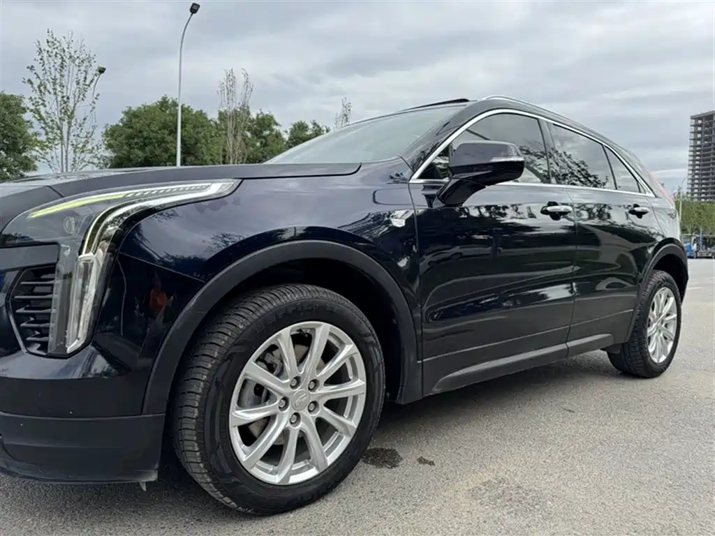 CADILLAC XT4 2020