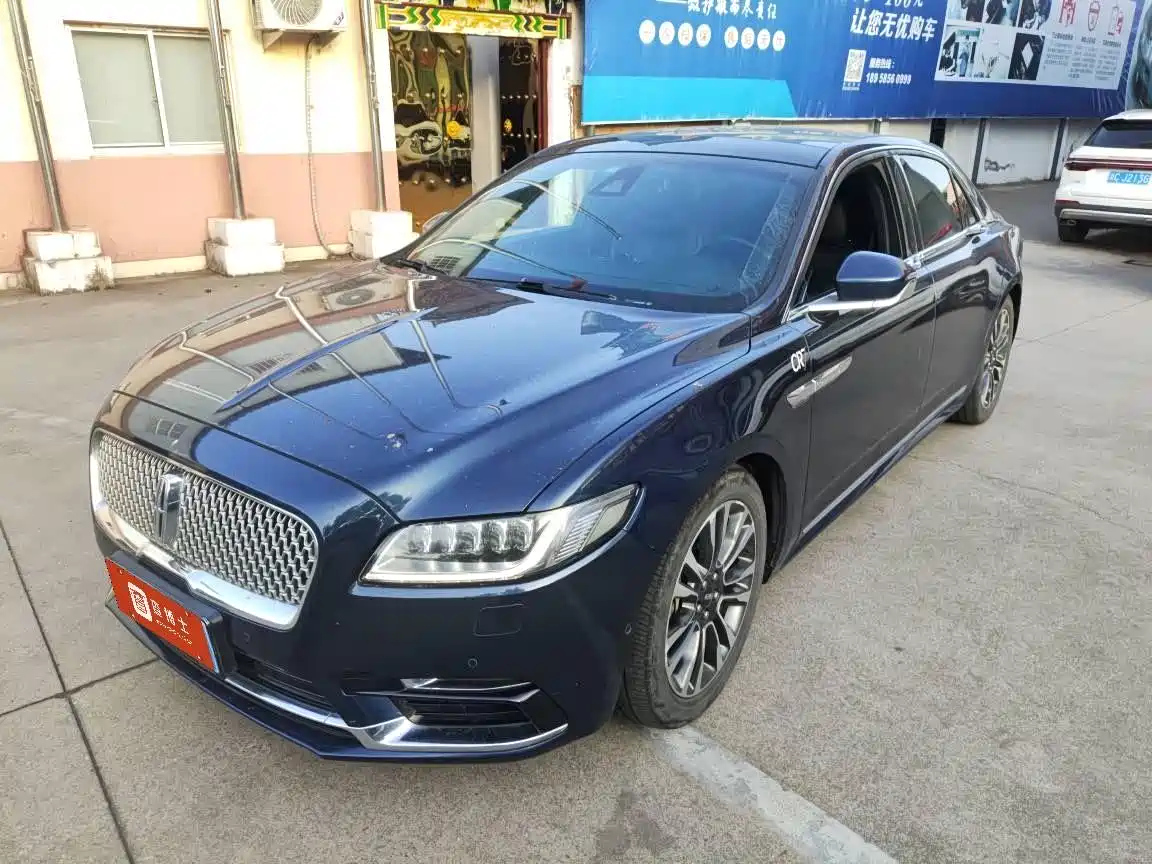 LINCOLN CONTINENTAL 2017