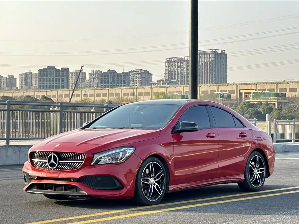 MERCEDES BENZ CLA 2016