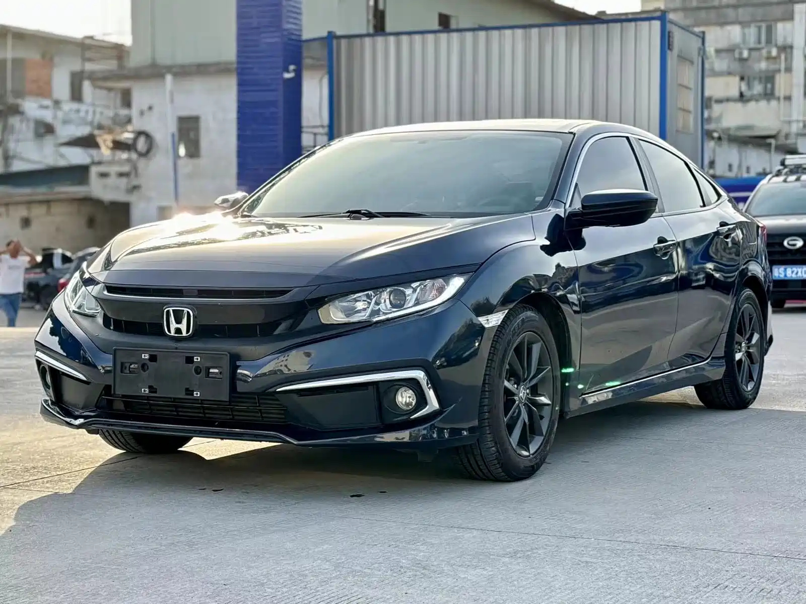 HONDA CIVIC 2019