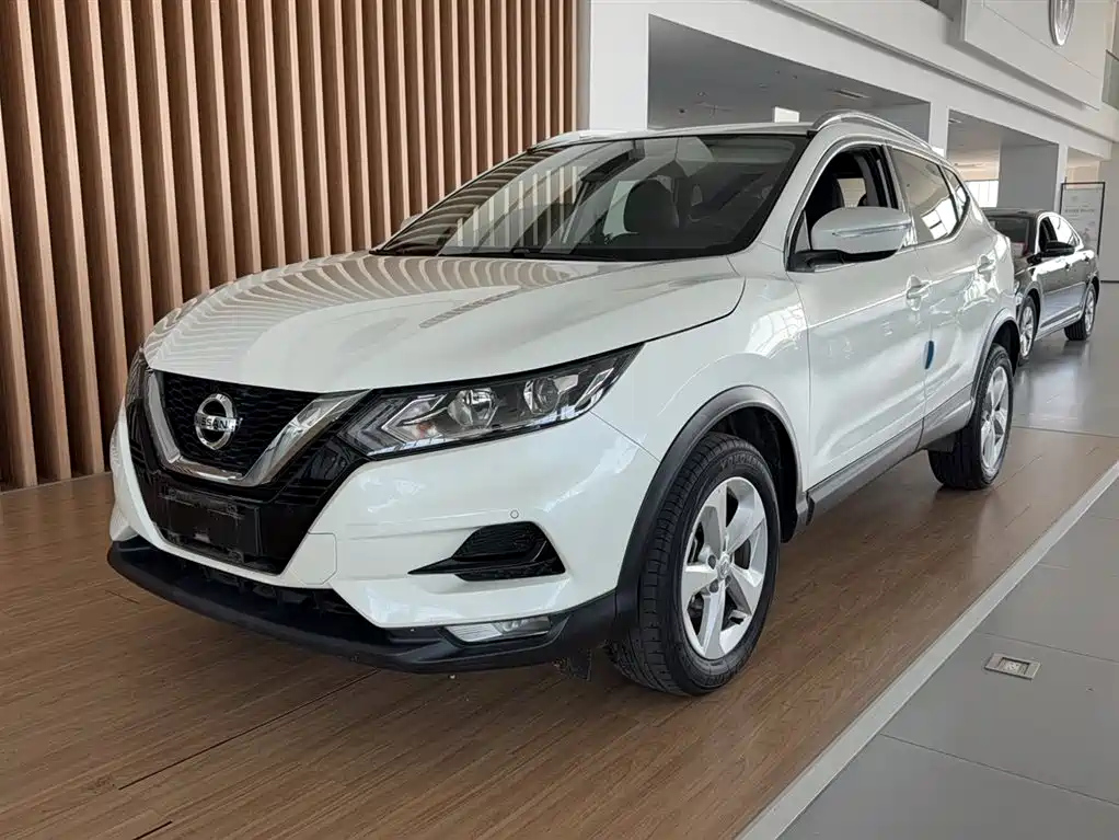 NISSAN QASHQAI 2022