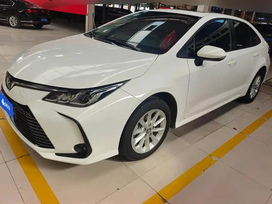TOYOTA COROLLA 2021