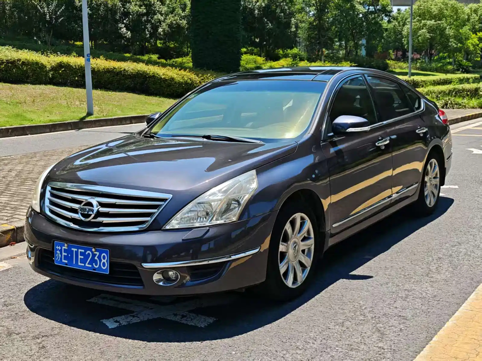 NISSAN TEANA