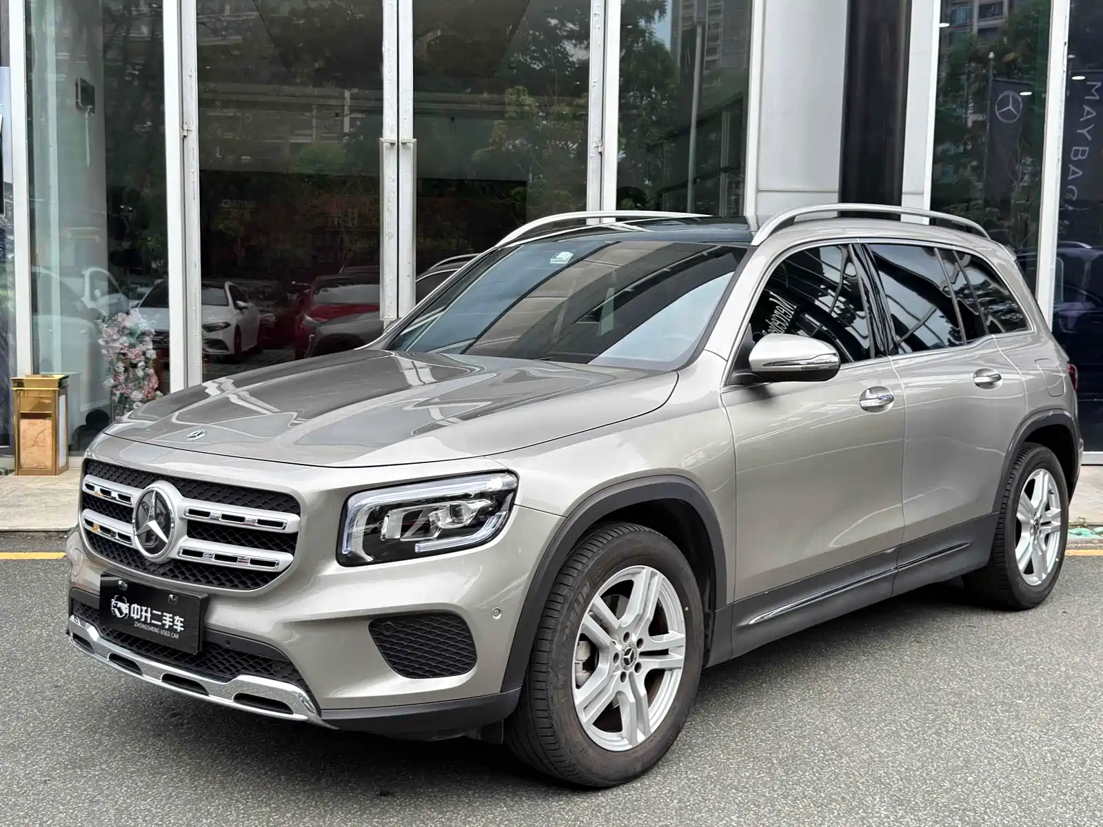 MERCEDES BENZ GLB 2021