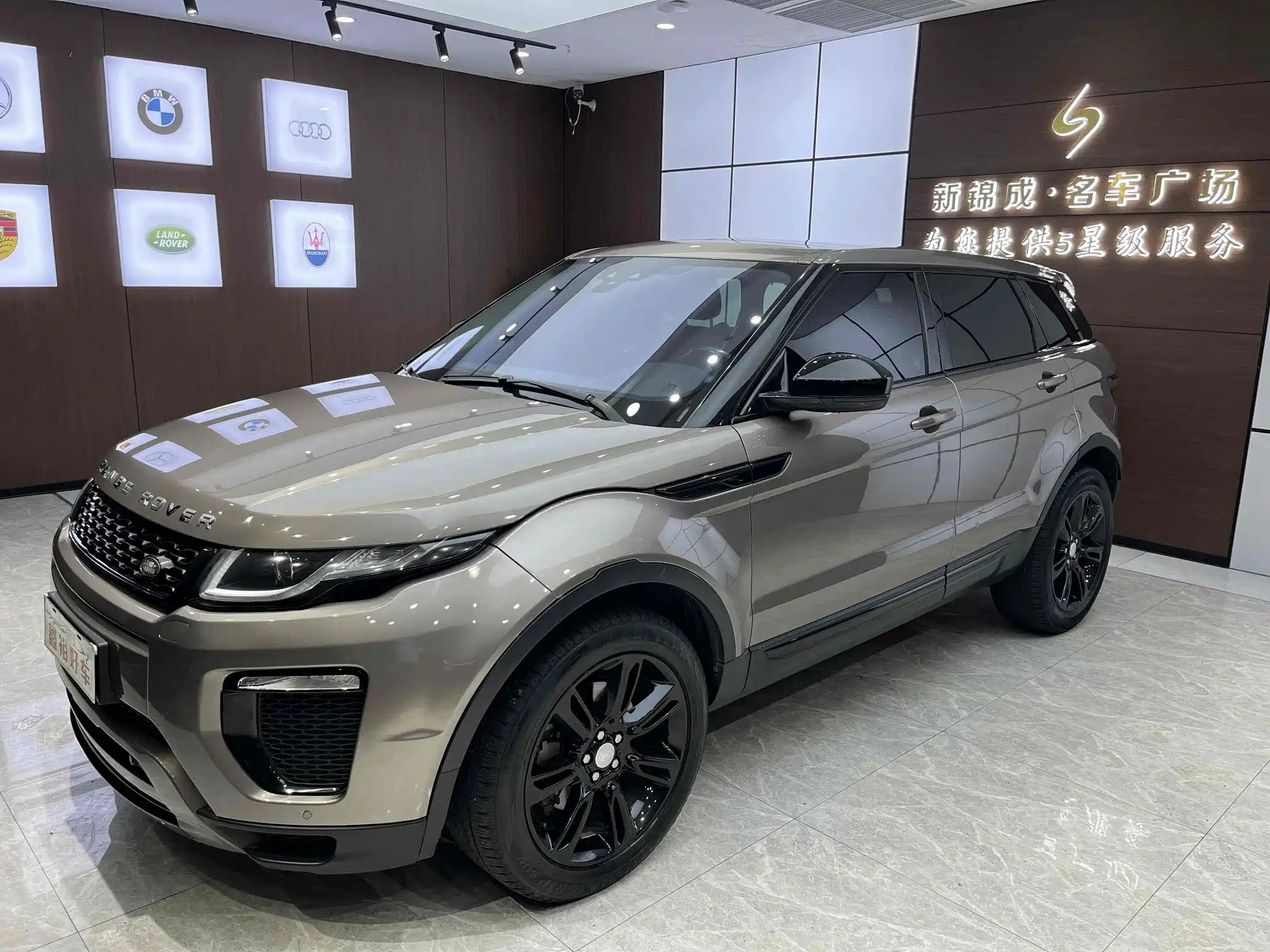 LAND ROVER RANGE ROVER AURORA 2016