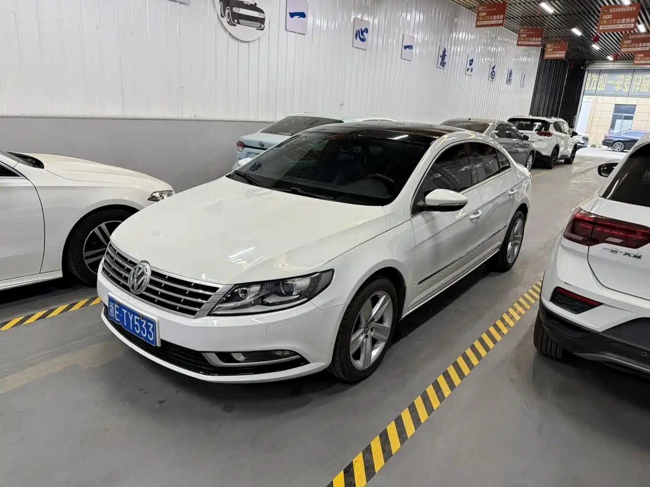 VOLKSWAGEN FAW - VOLKSWAGEN CC 2015