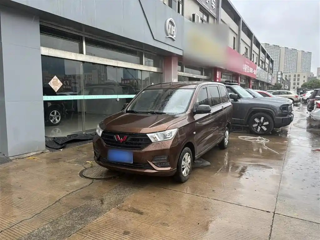 SGMW WULING HONGGUANG 2021