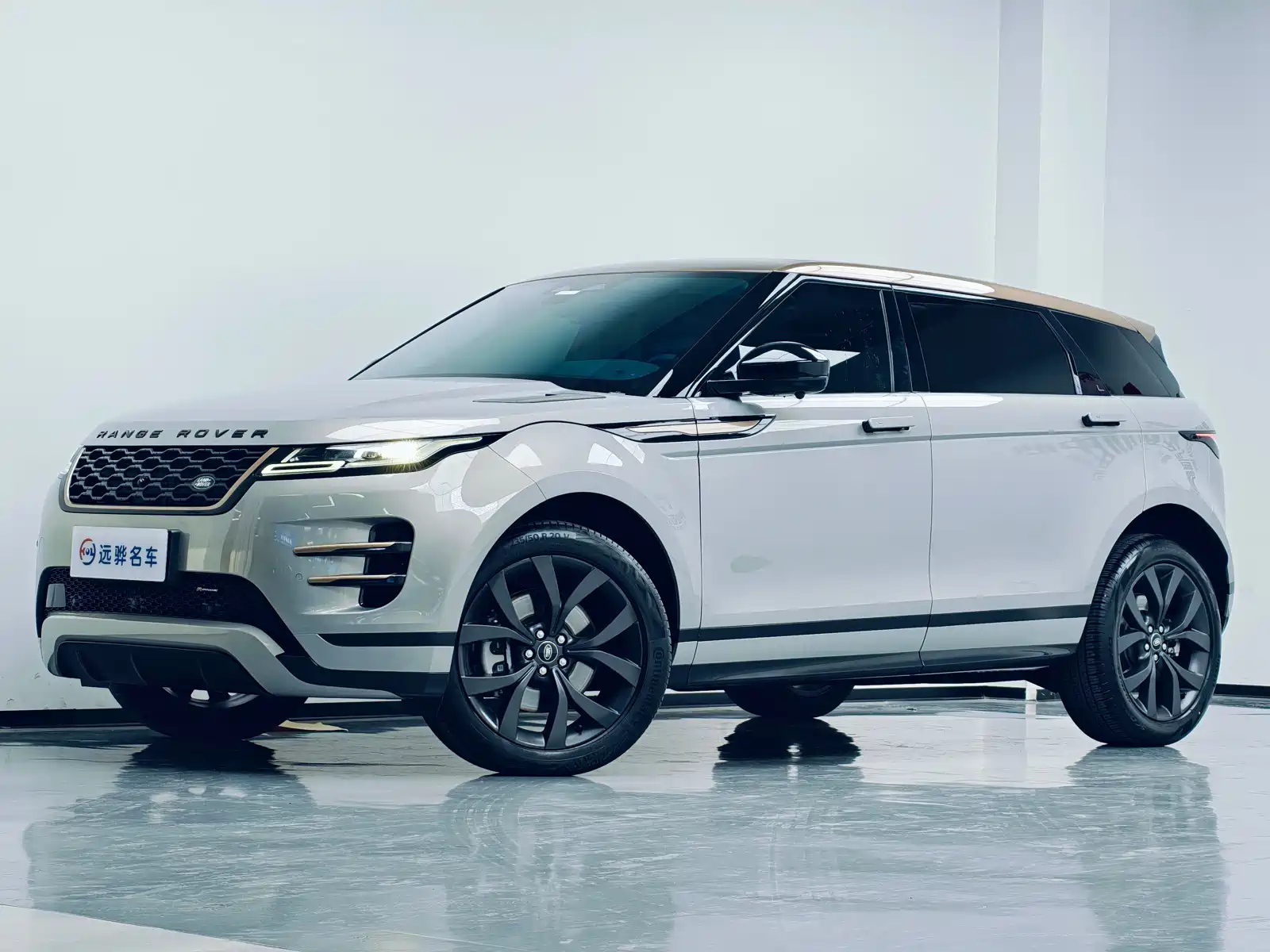 LAND ROVER RANGE ROVER AURORA 2023