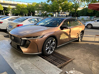 Заказать MAZDA EZ-6