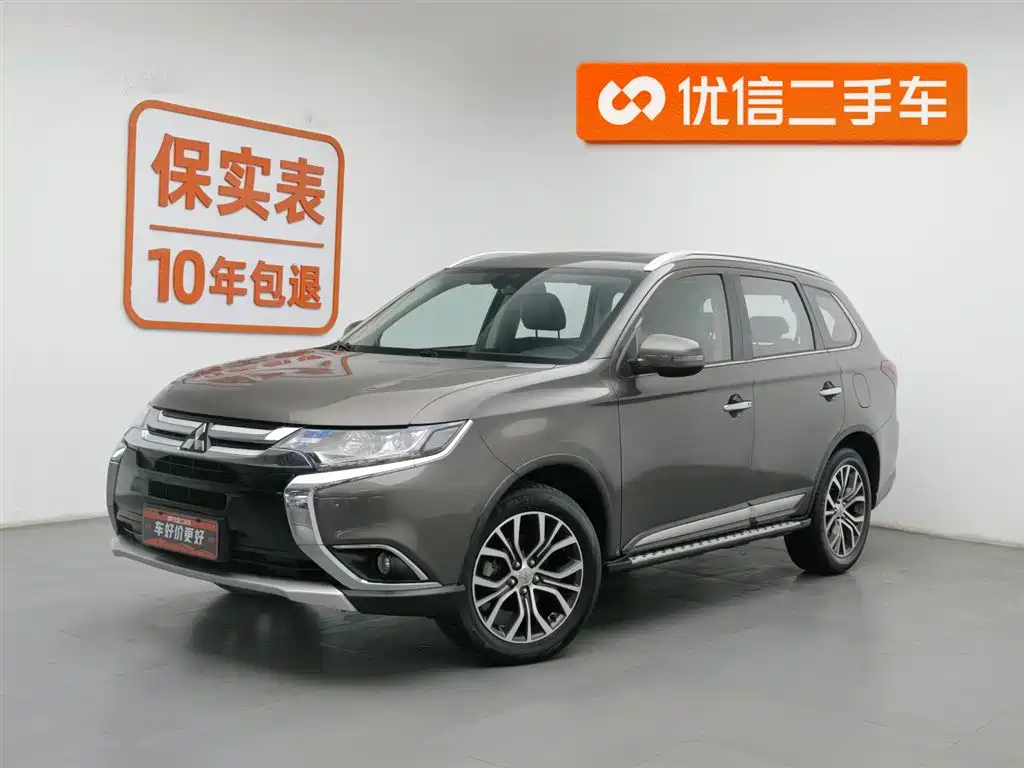 MITSUBISHI OUTLANDER 2018