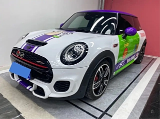 MINI JCW  2018