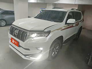 TOYOTA PRADO  2019