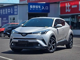 TOYOTA C-HR 2020 YEAR 2.0L LEADING EDITION 2020