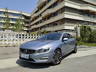 VOLVO S60 2018