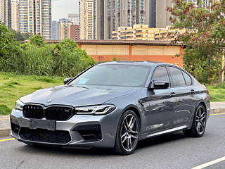BMW M5 2021