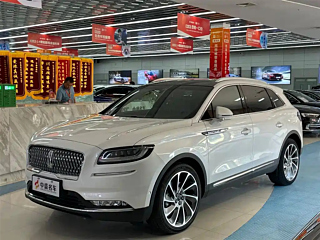 LINCOLN NAVIGATOR 2021