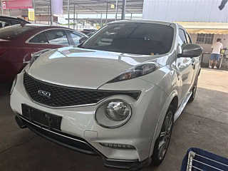 INFINITI ESQ 2014