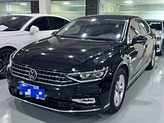 VOLKSWAGEN MAGOTAN 2023