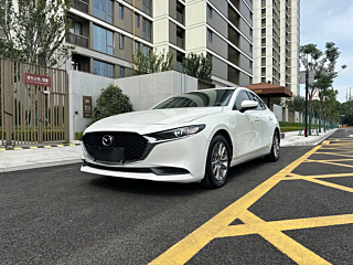 MAZDA 3 AXELA 2020