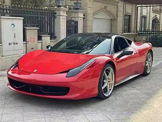 FERRARI 458 2011