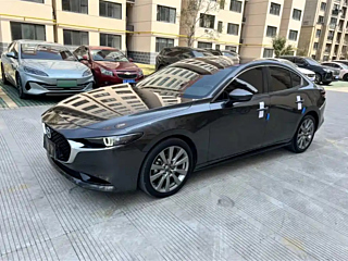 MAZDA 3 AXELA 2021