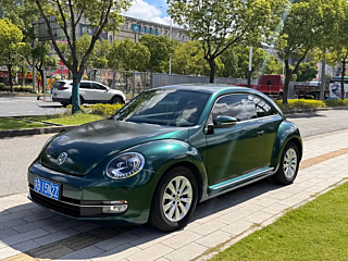 VOLKSWAGEN BEETLE 2014