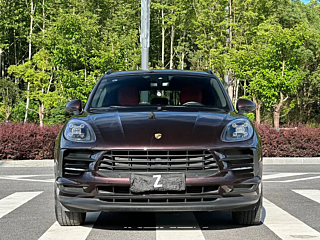 PORSCHE MACAN 2018