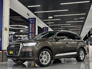 AUDI Q7 2018