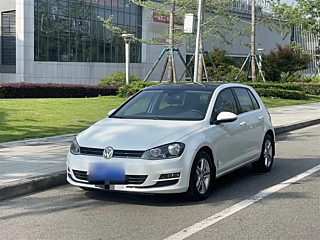 VOLKSWAGEN GOLF  2015
