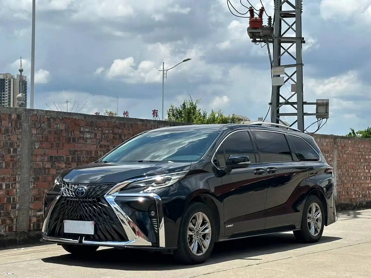 Аукционный лист TOYOTA SIENNA SIENNA 2023