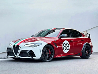 Заказать ALFAROMEO GIULIA