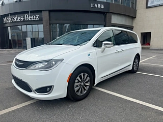 Заказать CHRYSLER BIG 捷龙PHEV IMPO